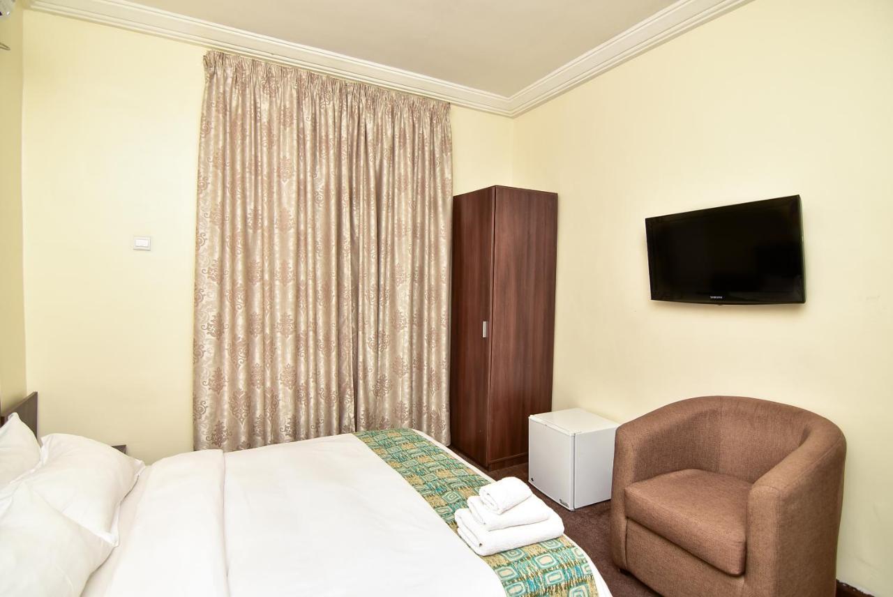 Sinclair Guest House Abuja Dış mekan fotoğraf